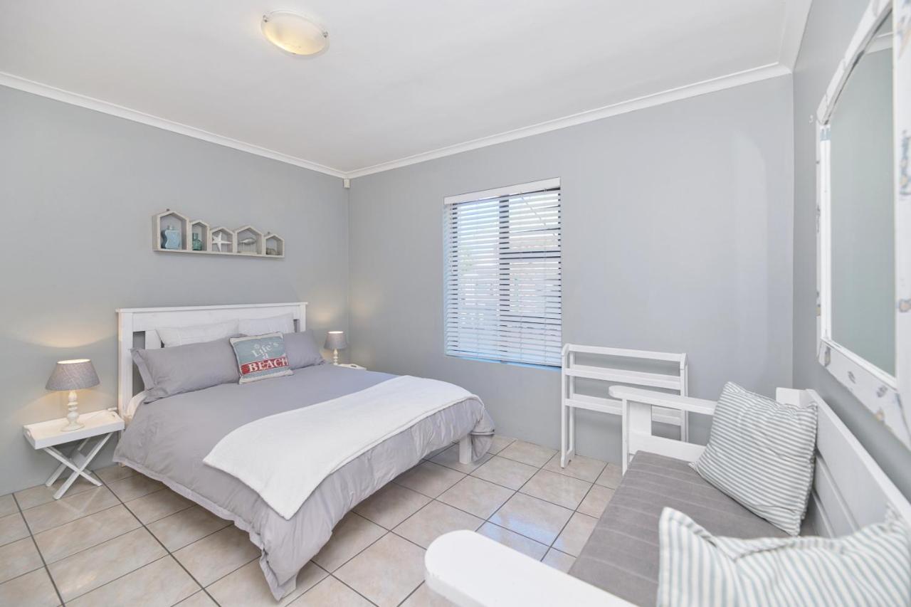 Struisbaai Holiday Home ภายนอก รูปภาพ